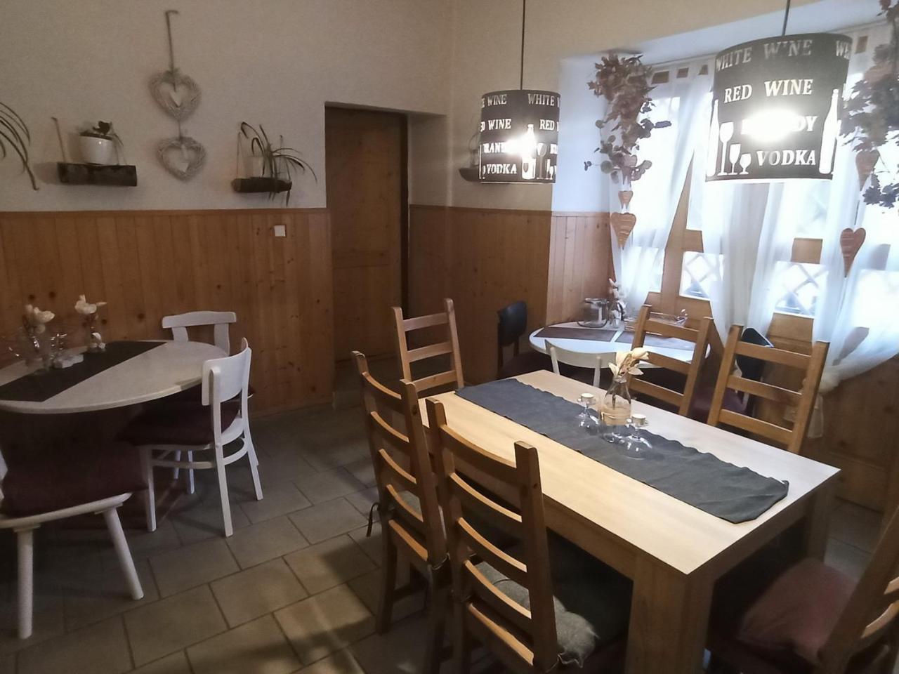 Apartmany Ziakova - Ubytovani Nove Hrady 111 Zewnętrze zdjęcie