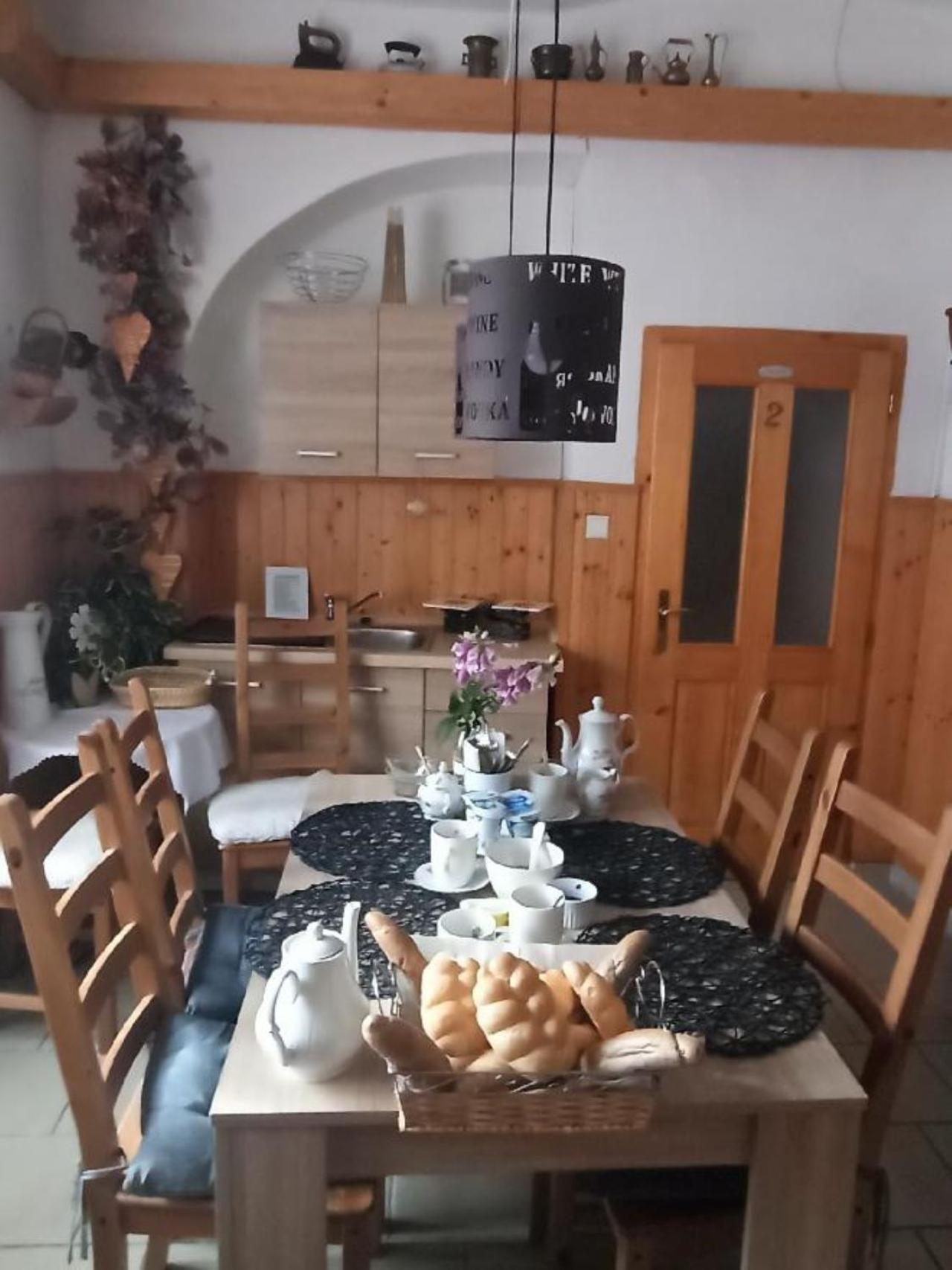 Apartmany Ziakova - Ubytovani Nove Hrady 111 Zewnętrze zdjęcie